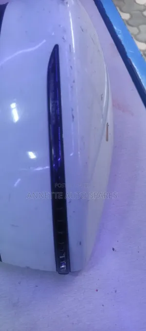 Nssan Note 2014 Side Mirror