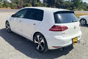 Volkswagen Golf GTI 2015 White