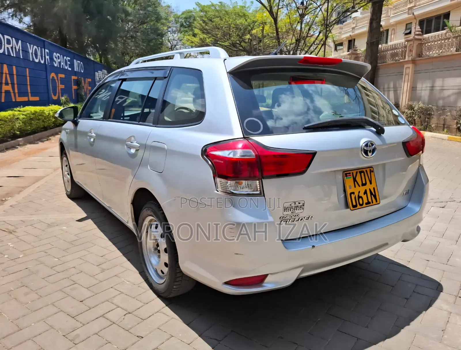 Toyota Corolla Fielder 2018 Silver