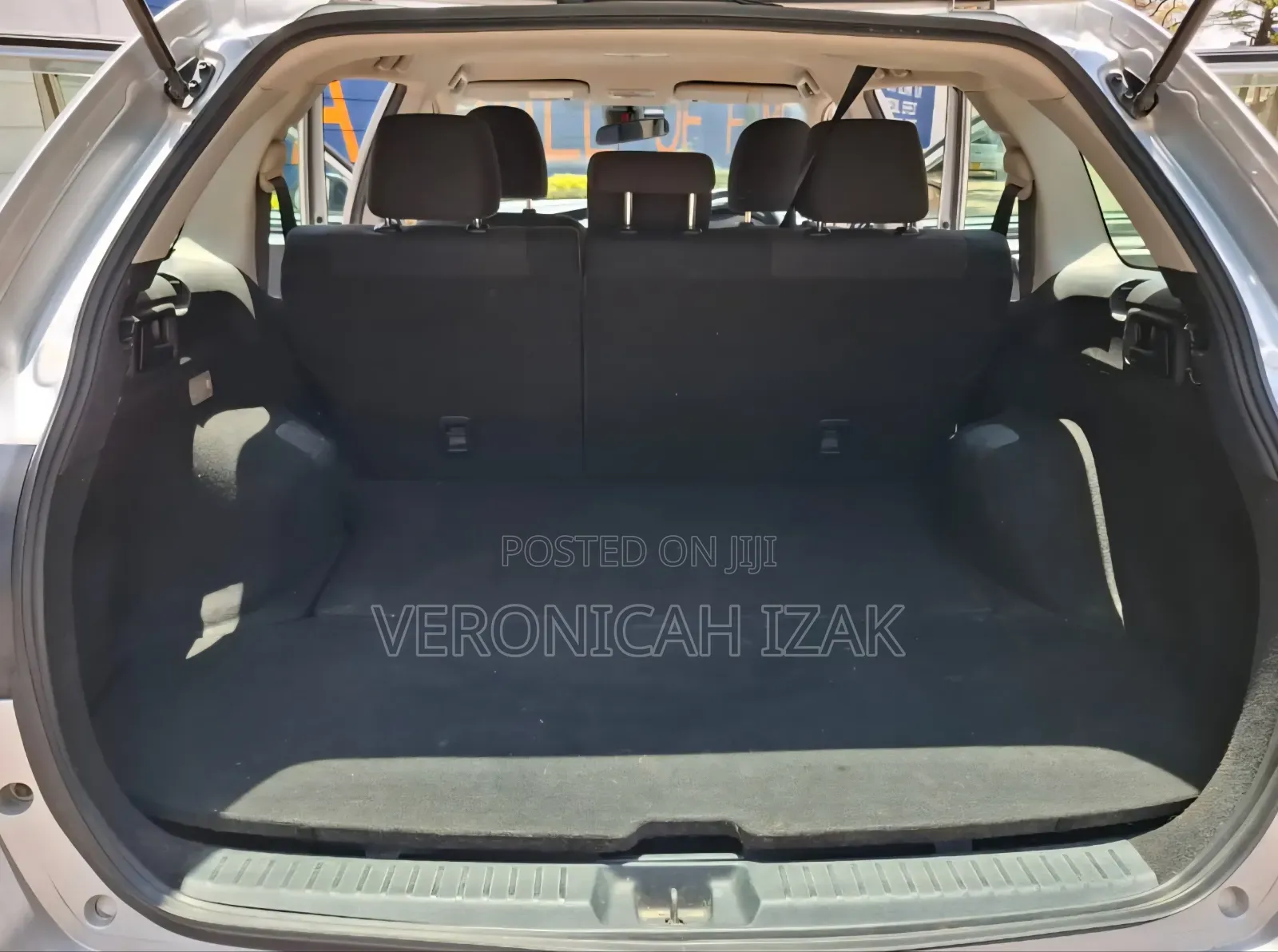 Toyota Corolla Fielder 2018 Silver
