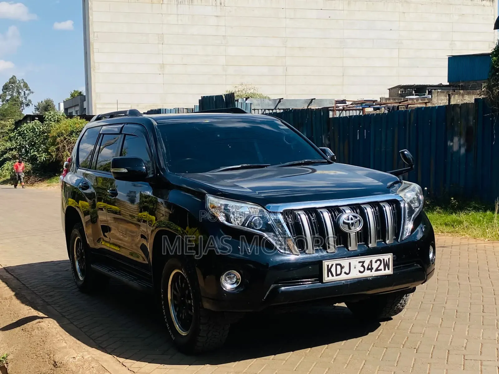 Toyota Land Cruiser Prado 2016 Black