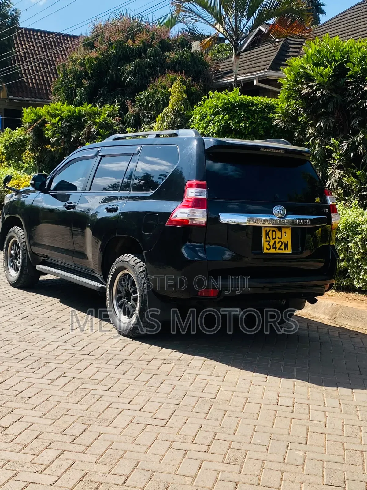 Toyota Land Cruiser Prado 2016 Black