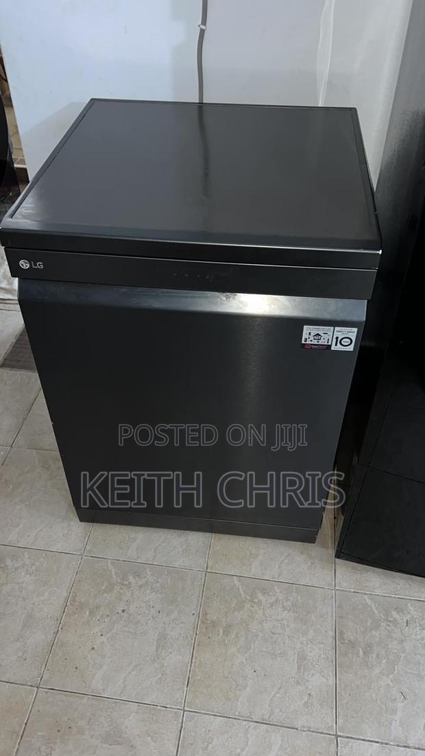 LG Dishwasher - Excellent Condition - Fully Working