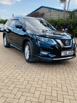 Nissan X-Trail 2015 Black