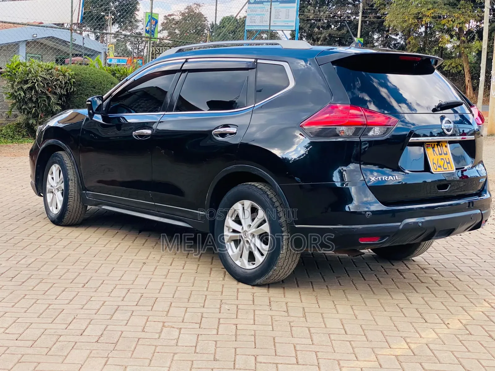 Nissan X-Trail 2015 Black