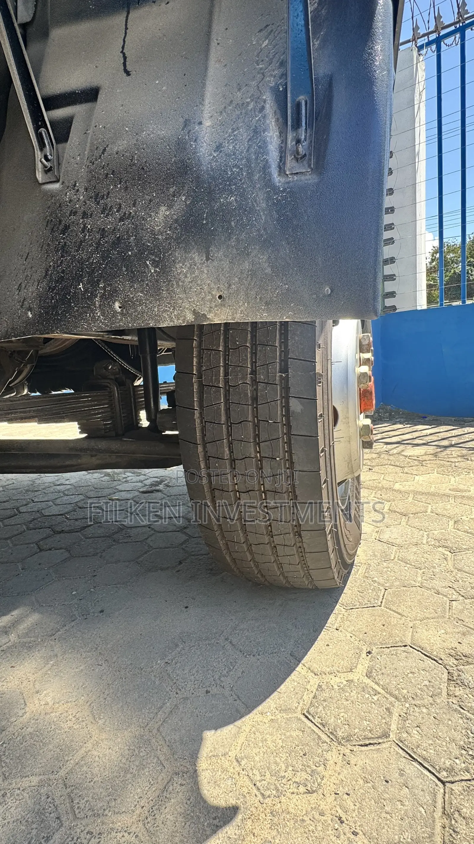 FRR Canter Lorry Long Chasis
