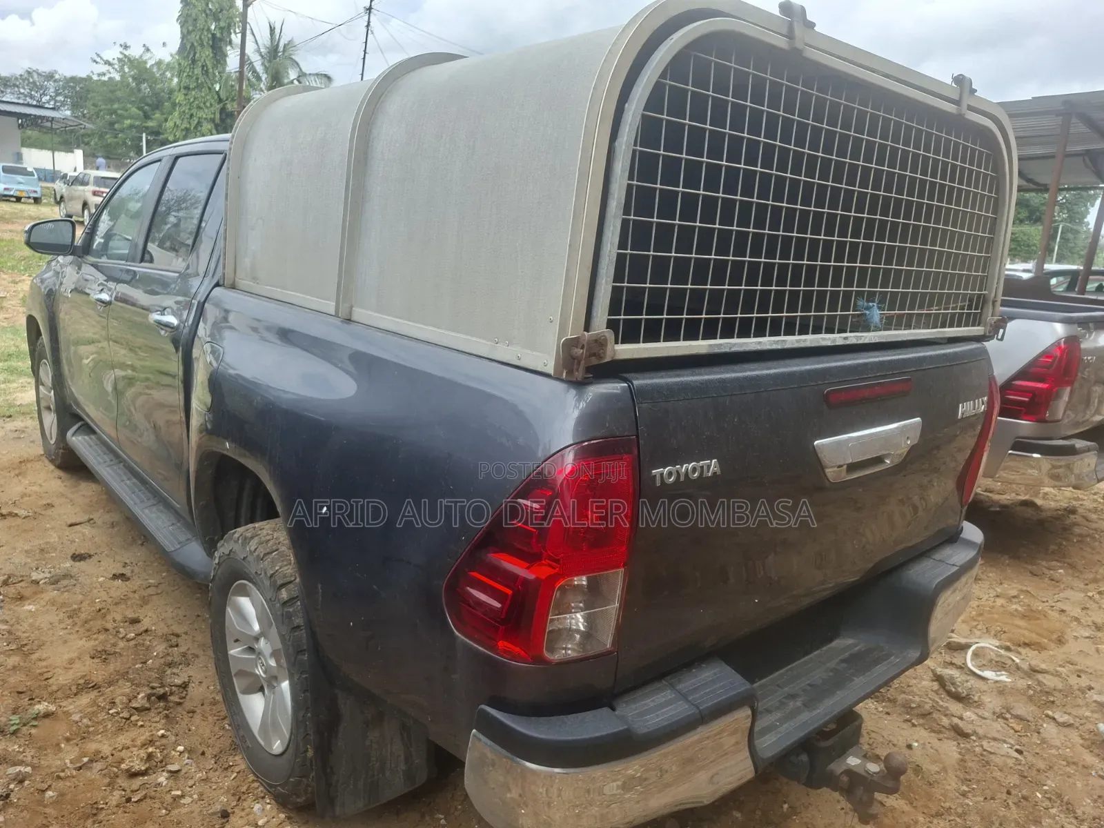 Toyota Hilux 2019 Gray