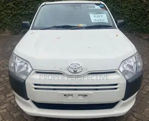 Toyota Succeed 2019 White