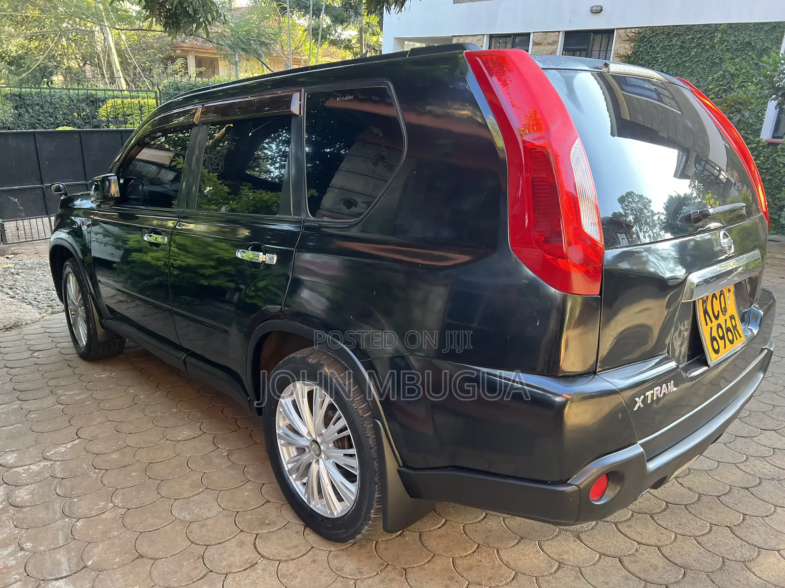 Nissan X-Trail 2011 Black