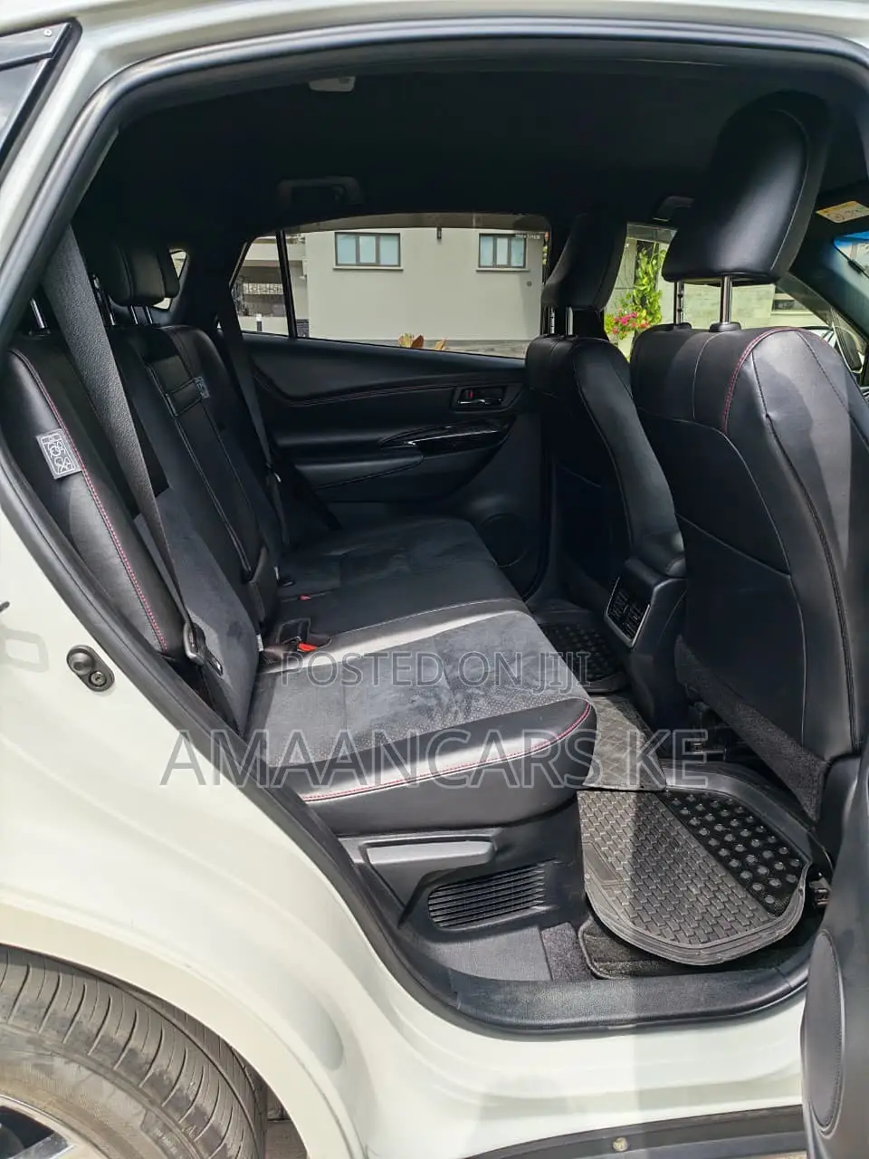 Toyota Harrier 2.0 Turbo 2018 White