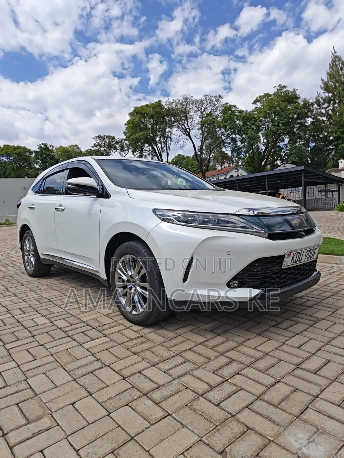 Toyota Harrier 2.0 Turbo 2018 White