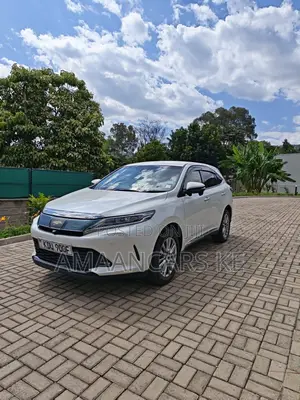 Toyota Harrier 2.0 Turbo 2018 White