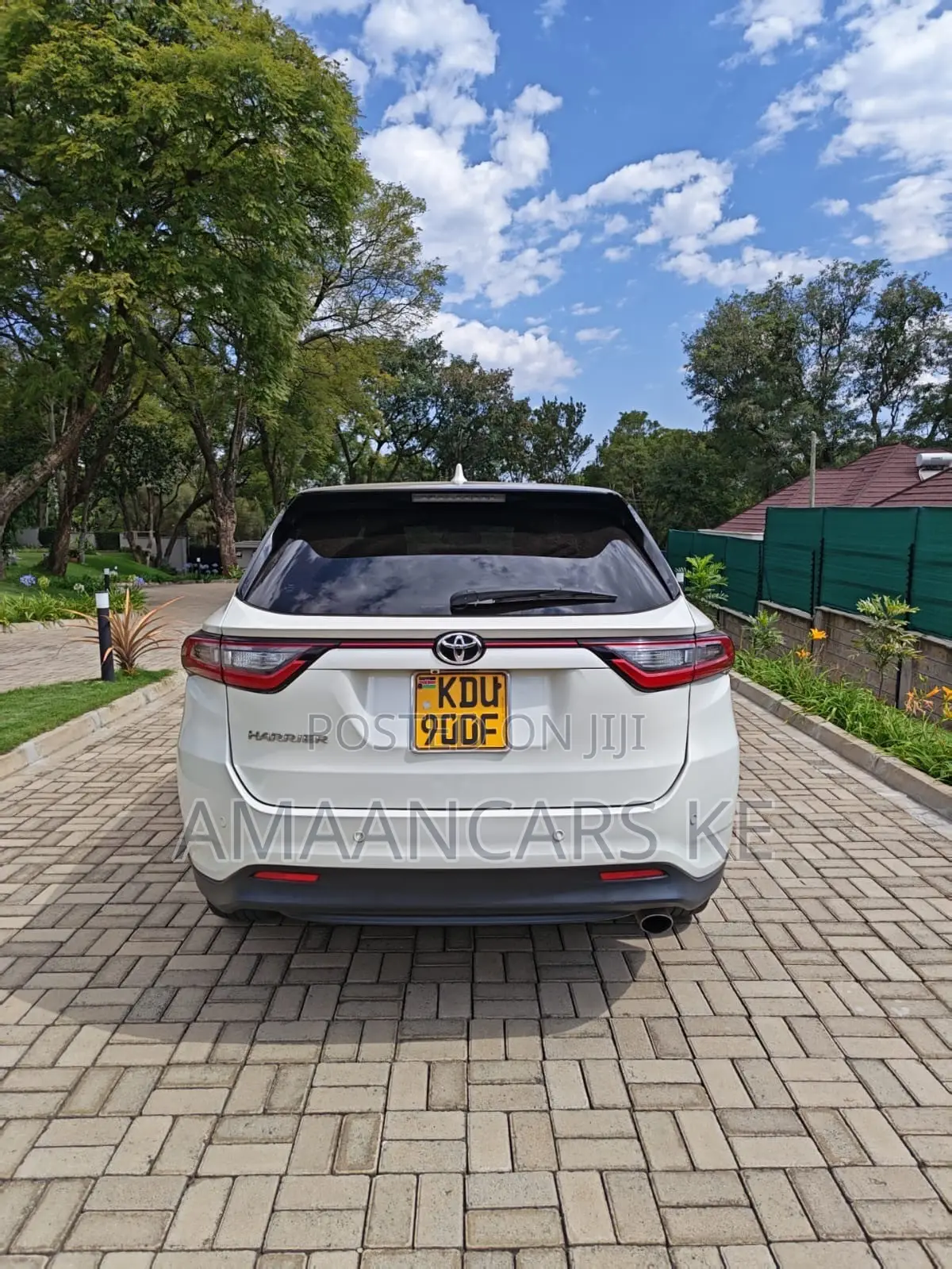 Toyota Harrier 2.0 Turbo 2018 White