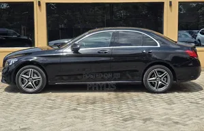 Mercedes-Benz C200 2019 Black