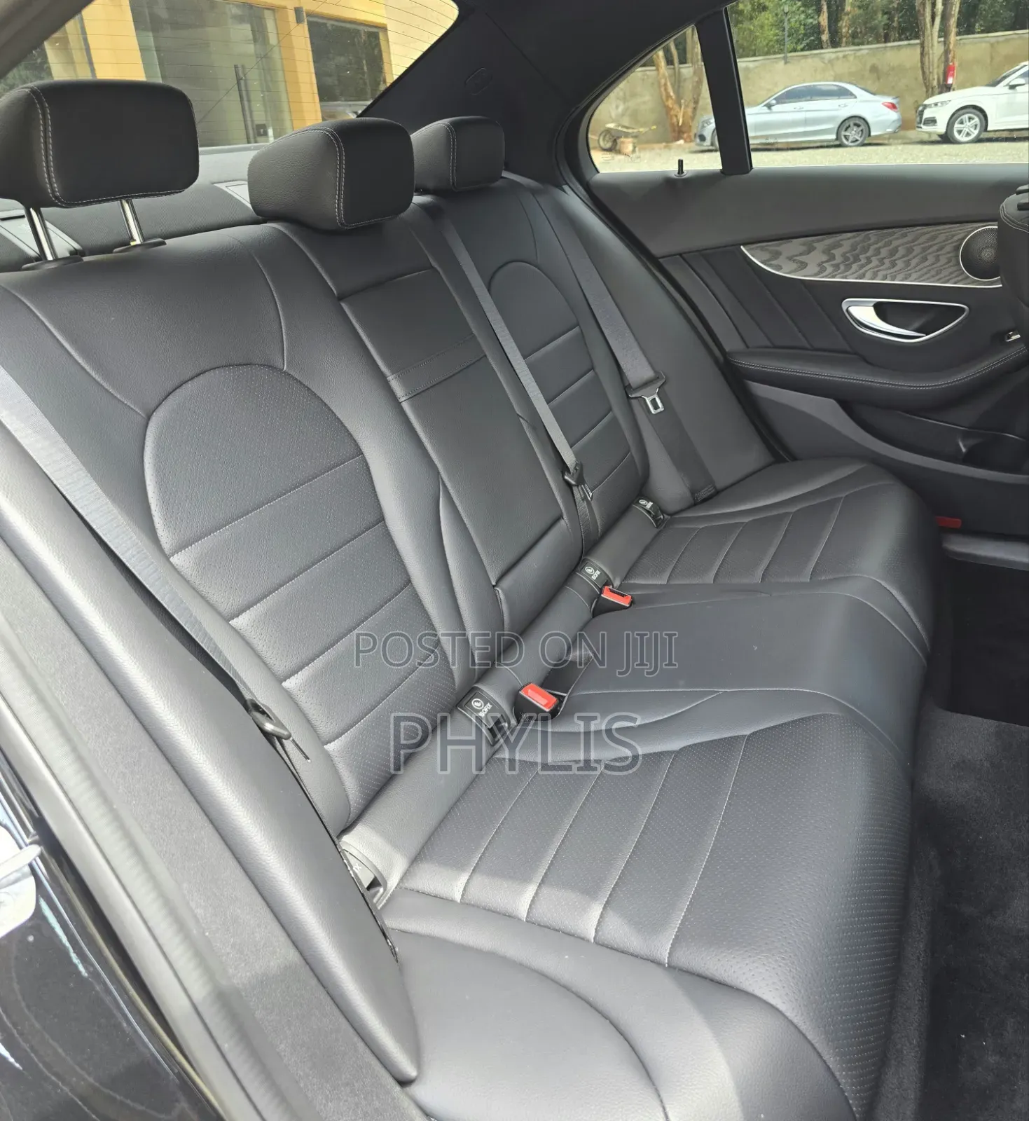 Mercedes-Benz C200 2019 Black