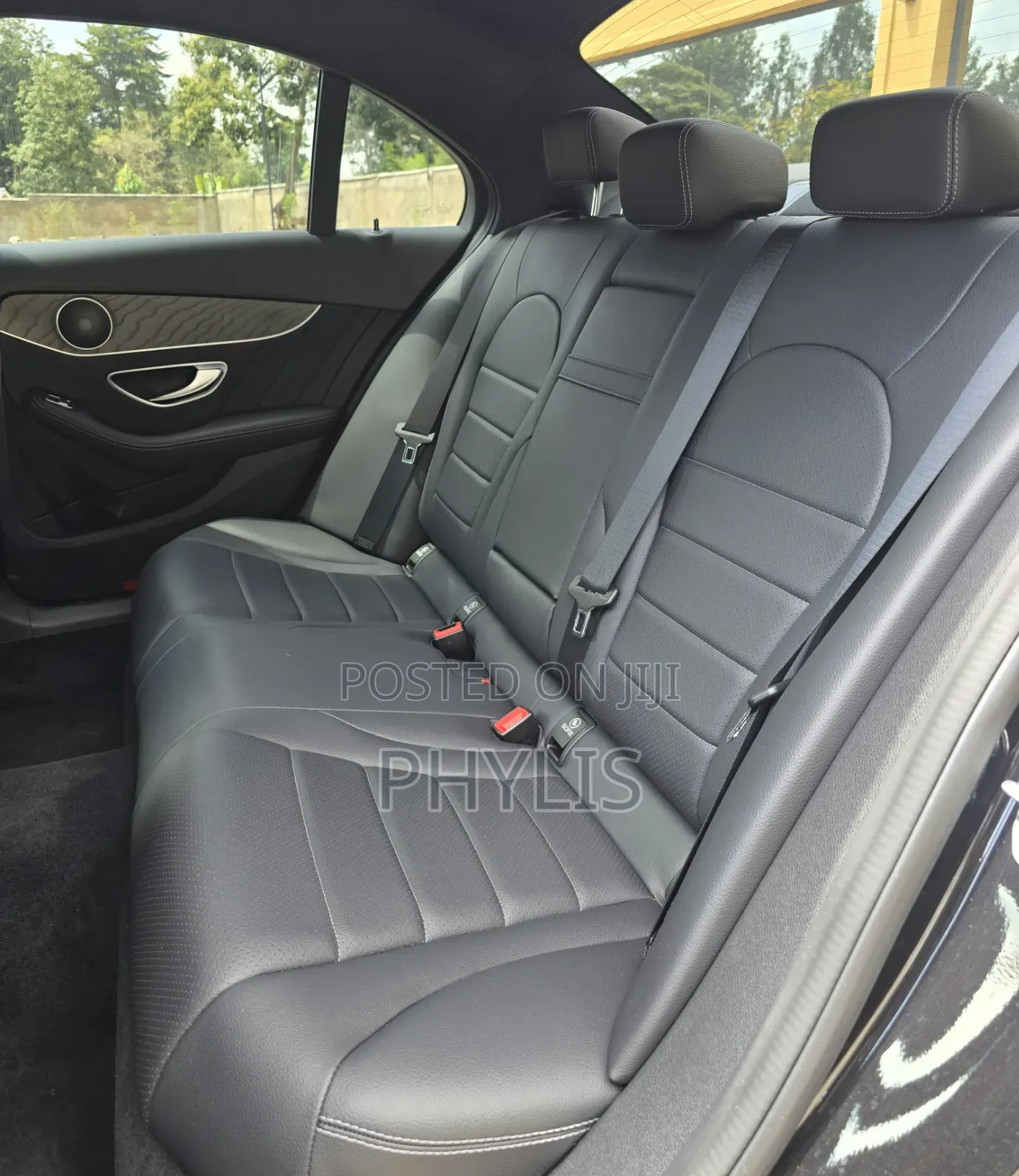 Mercedes-Benz C200 2019 Black