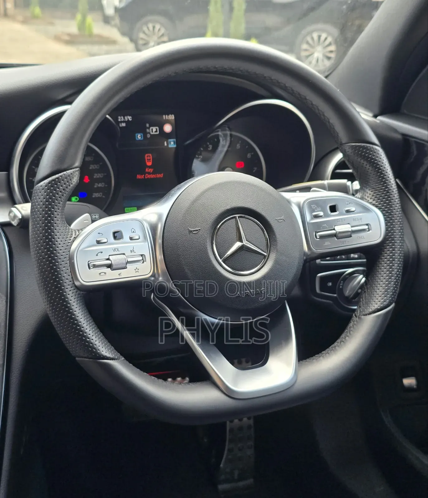 Mercedes-Benz C200 2019 Black