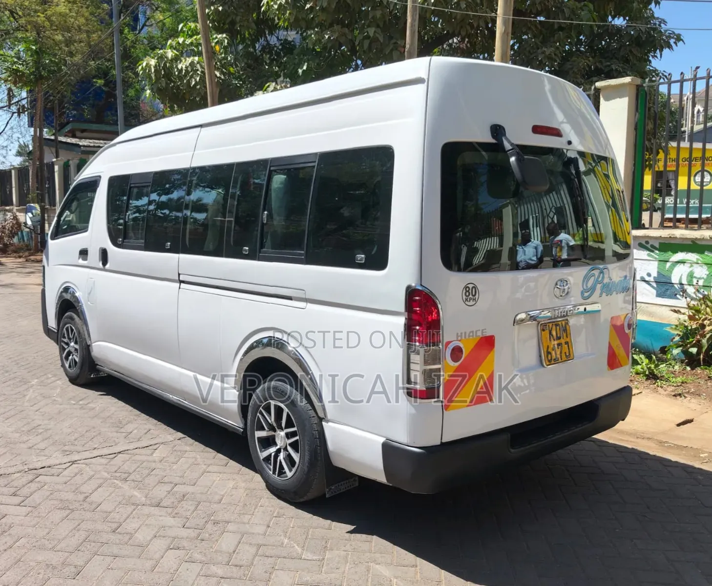 Toyota HiAce 2017 White