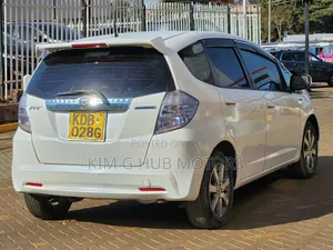 Honda Fit 2013 Pearl