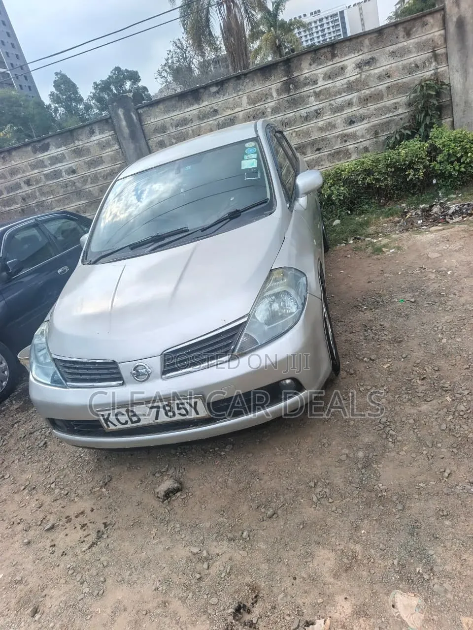 Nissan Tiida 2007 Silver