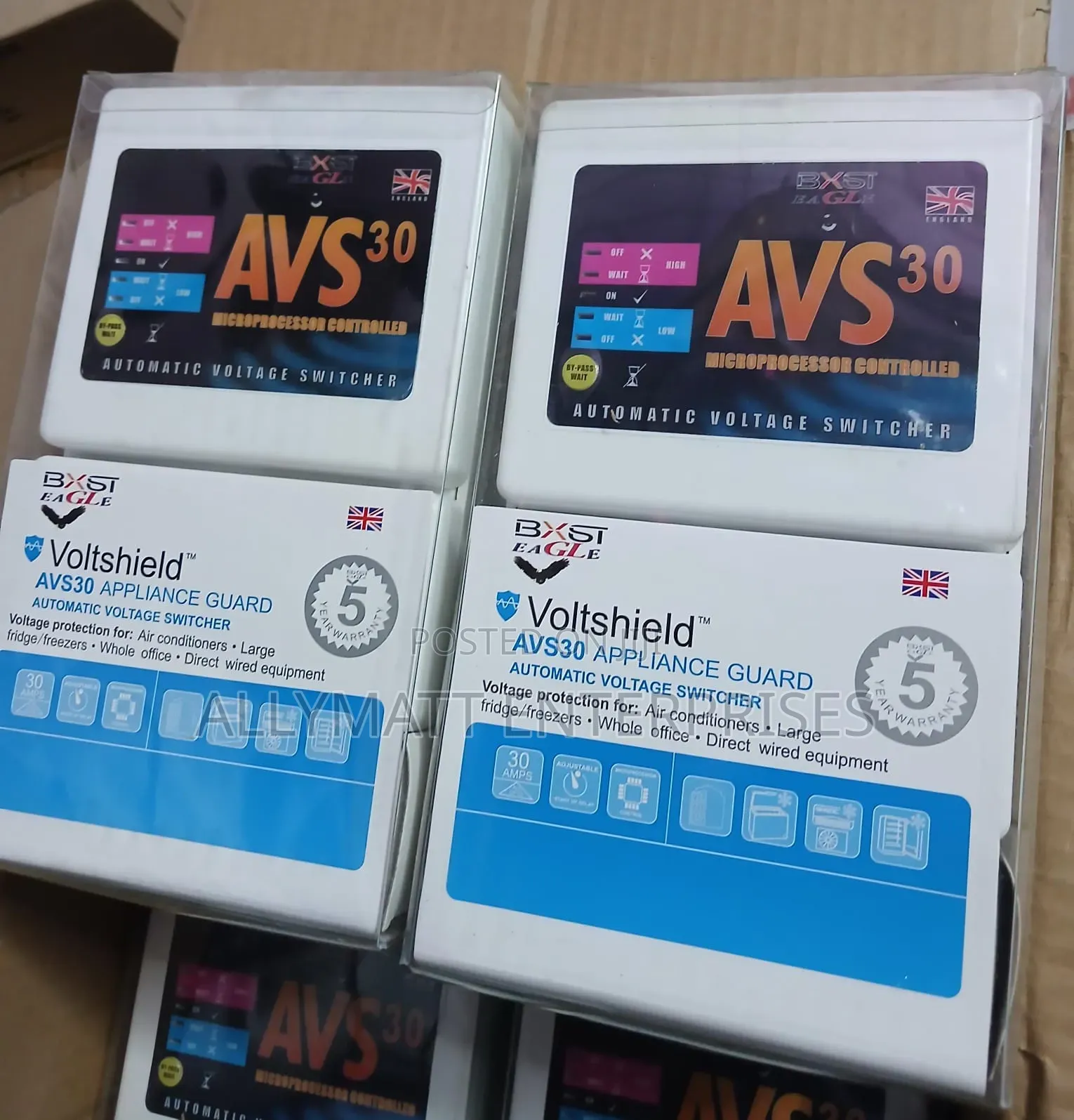AVS30 Automatic Voltage Switcher