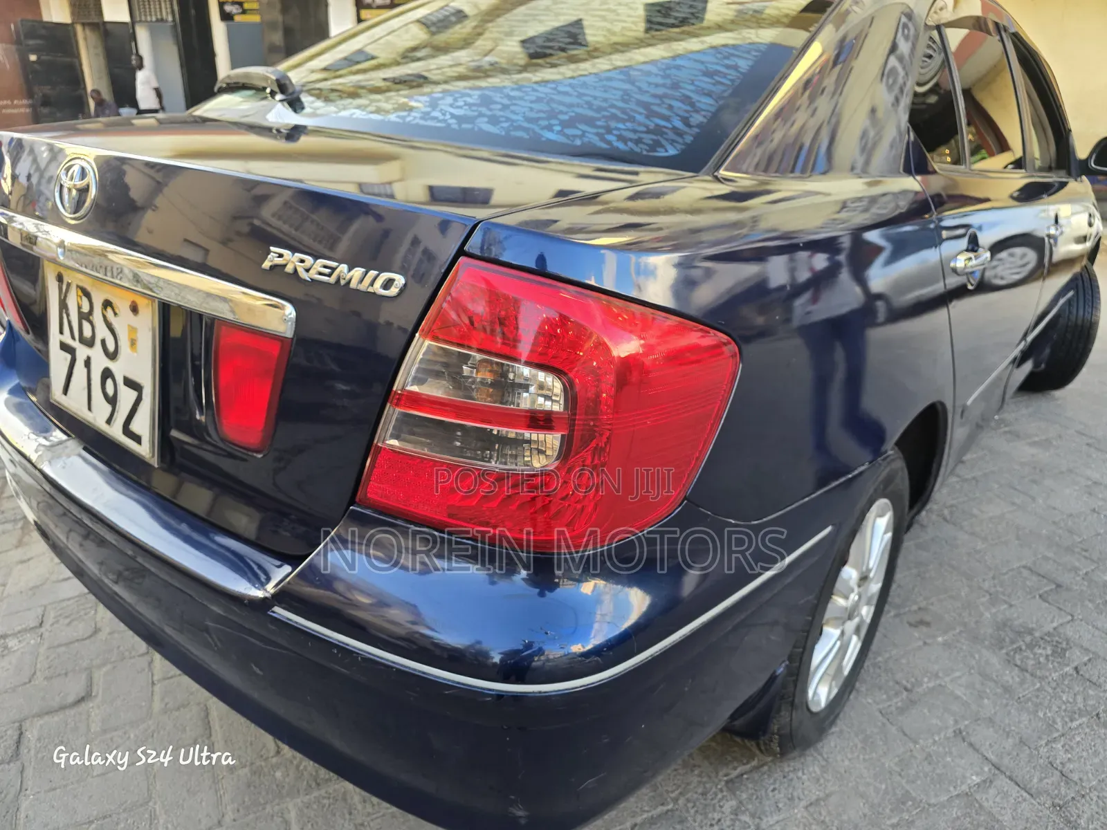 Toyota Premio 2006 Blue