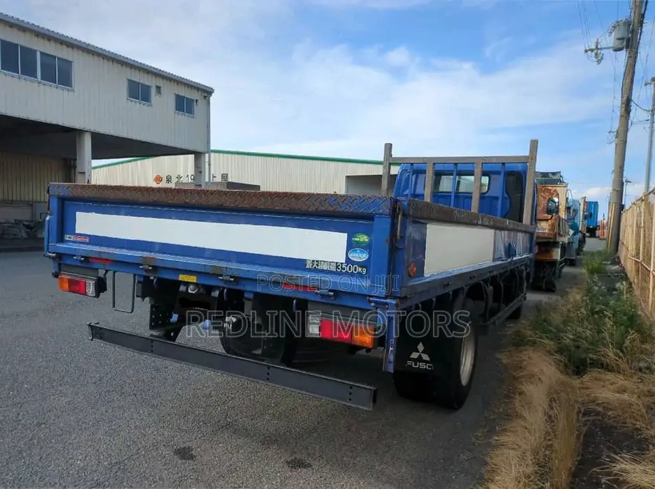 Mitsubishi Fuso Canter Lorry