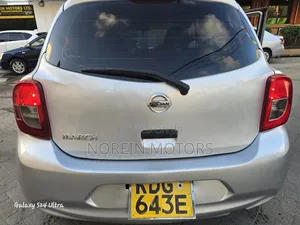 Nissan March 2015 Silver