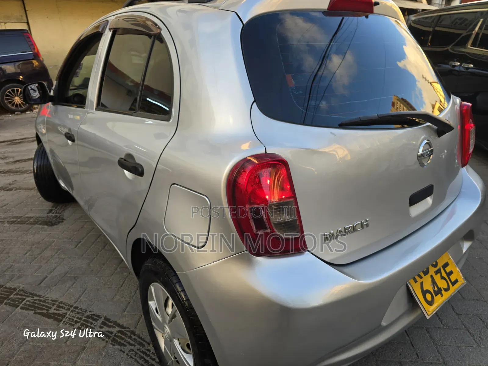 Nissan March 2015 Silver