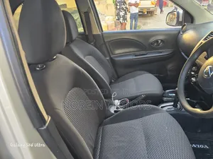 Nissan March 2015 Silver