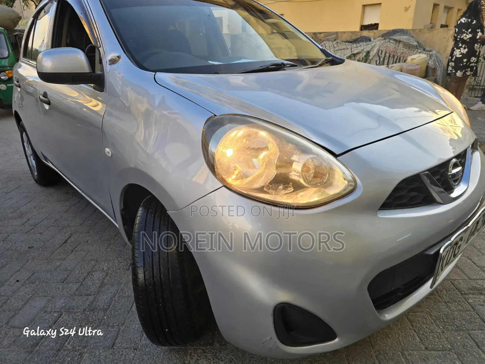 Nissan March 2015 Silver