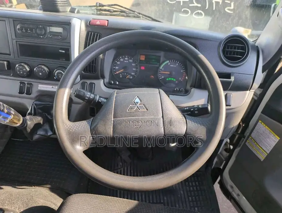 Mitsubishi Fuso Canter Body-Less Chassis