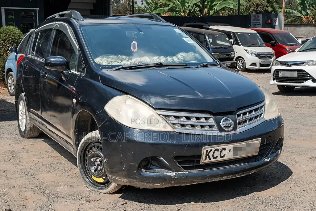 Nissan Tiida 2008 Black
