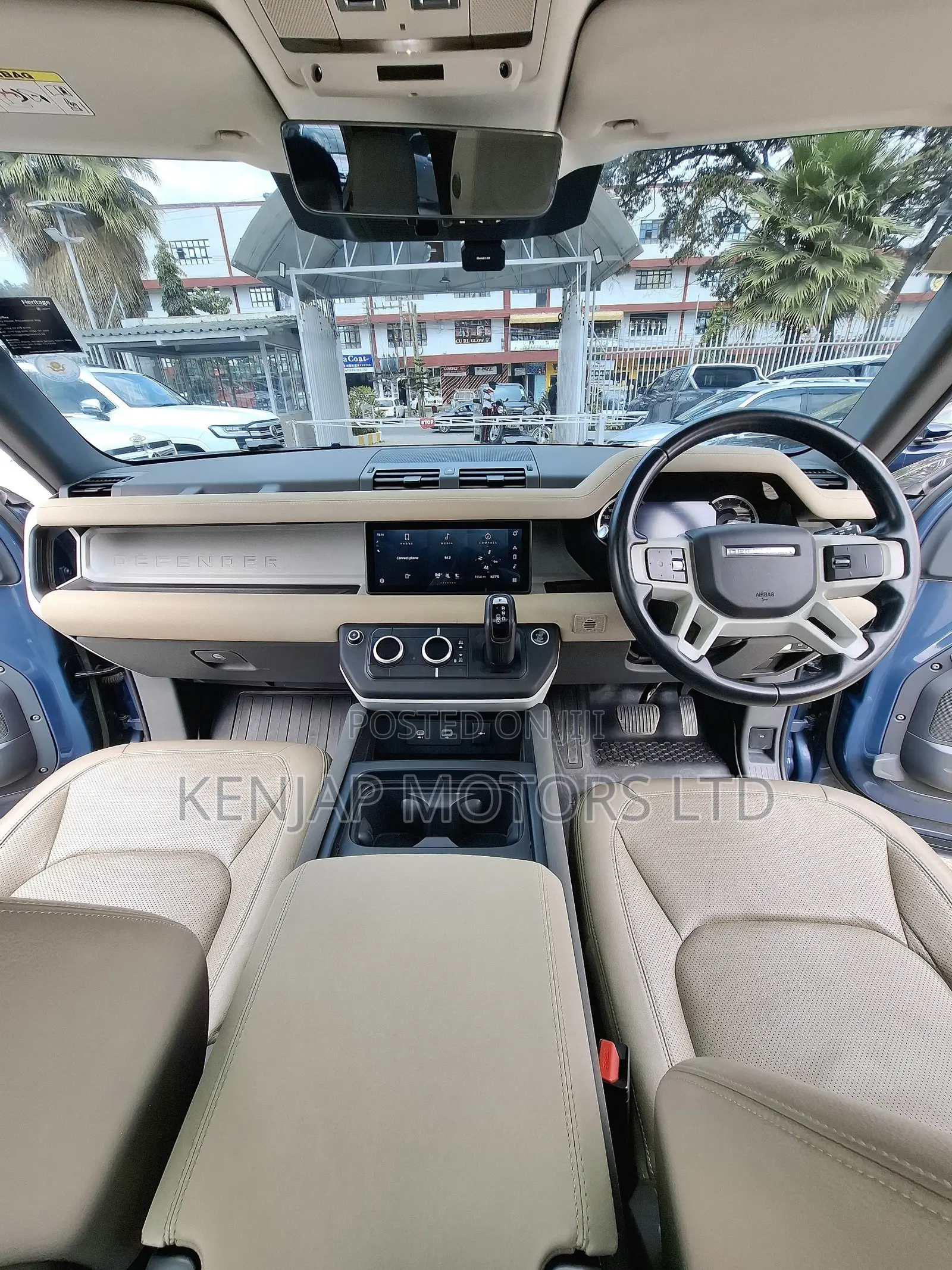 Land Rover Defender 2023 Blue