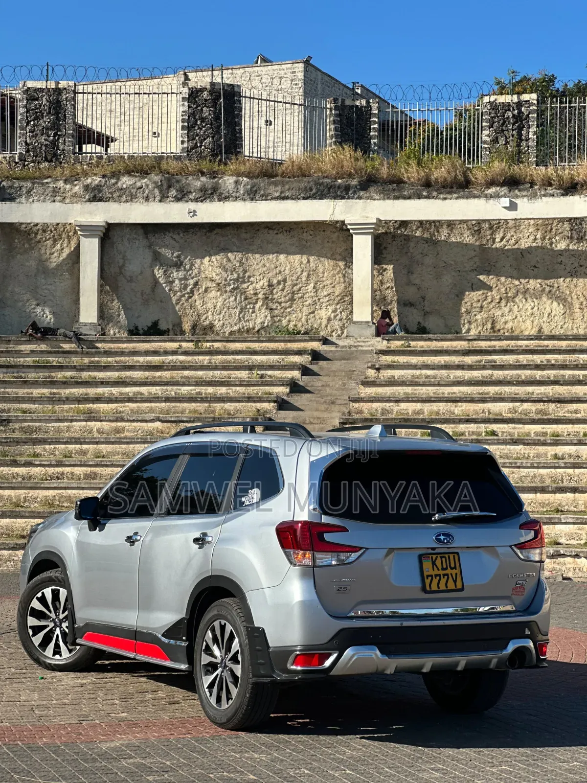 Subaru Forester 2019 Silver