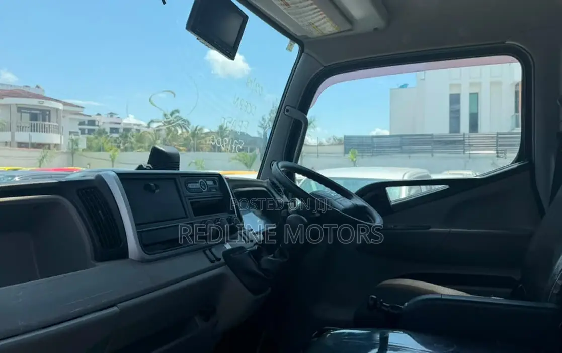 2019 Mitsubishi Canter