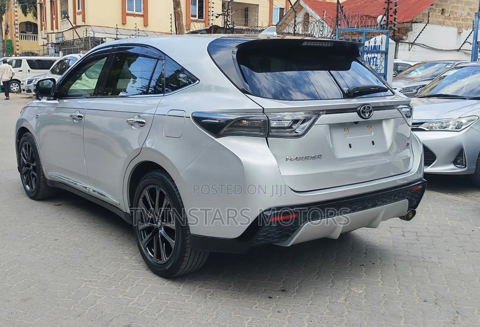 Toyota Harrier 2.0 Turbo GR Sport 2019 Silver