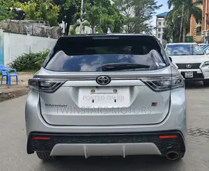 Toyota Harrier 2.0 Turbo GR Sport 2019 Silver