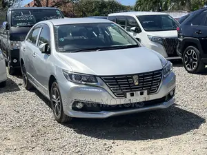 Toyota Premio 2019 Silver