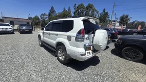Toyota Land Cruiser Prado 2003 White