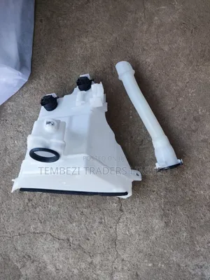Toyota Land Cruiser Prado Fj 150 Windscreen Washer Reservoir
