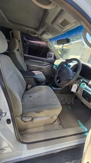 Toyota Land Cruiser Prado 2003 White