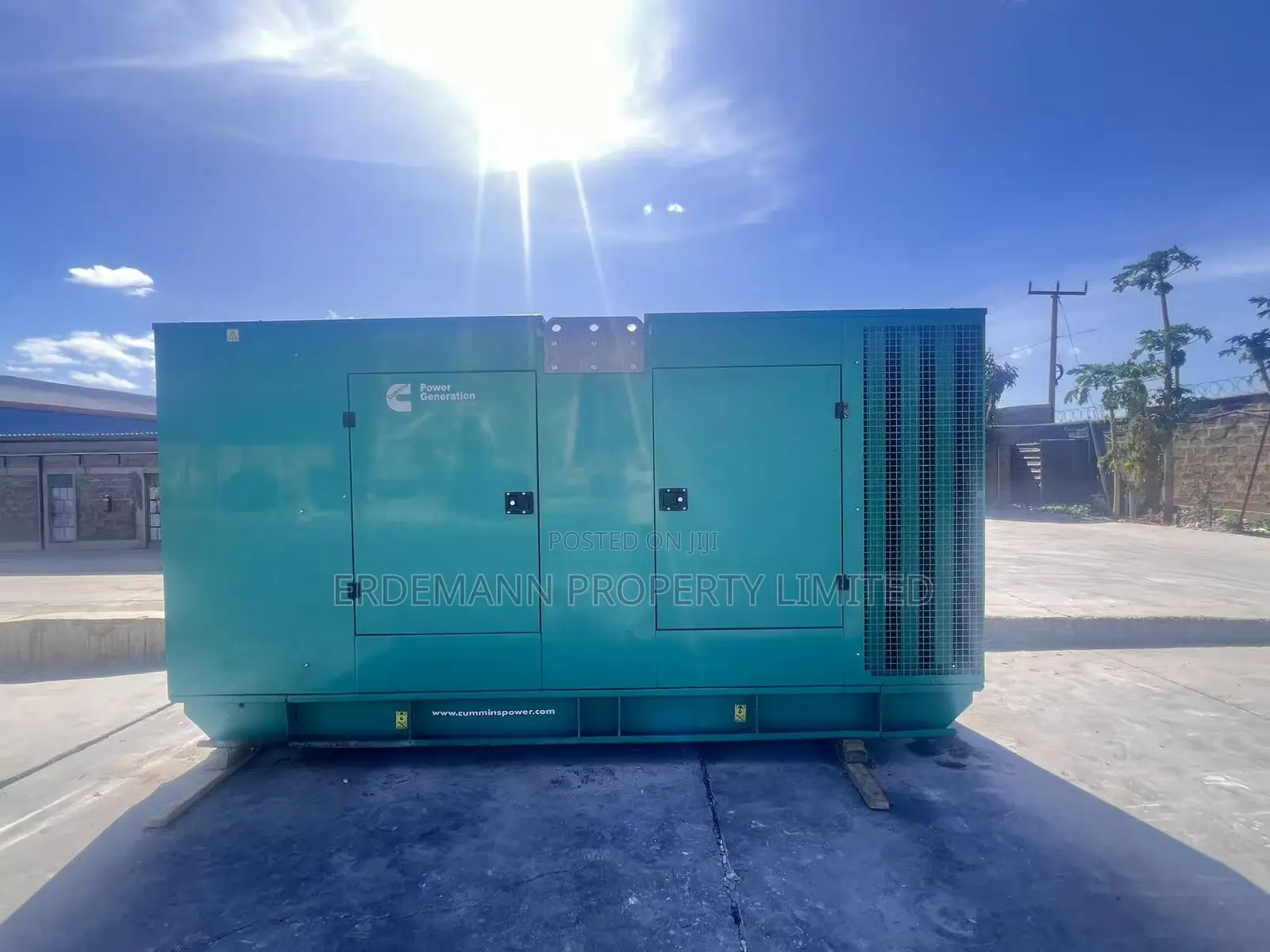 Cummins C275D5 275kva Silent Diesel Generator 2015 60 Hours
