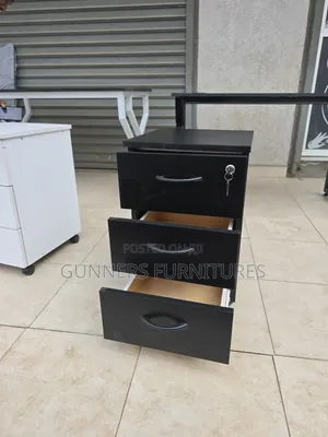 Black 3 Drawers Wooden Pedestal