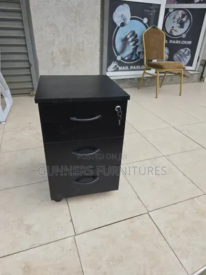 Black 3 Drawers Wooden Pedestal