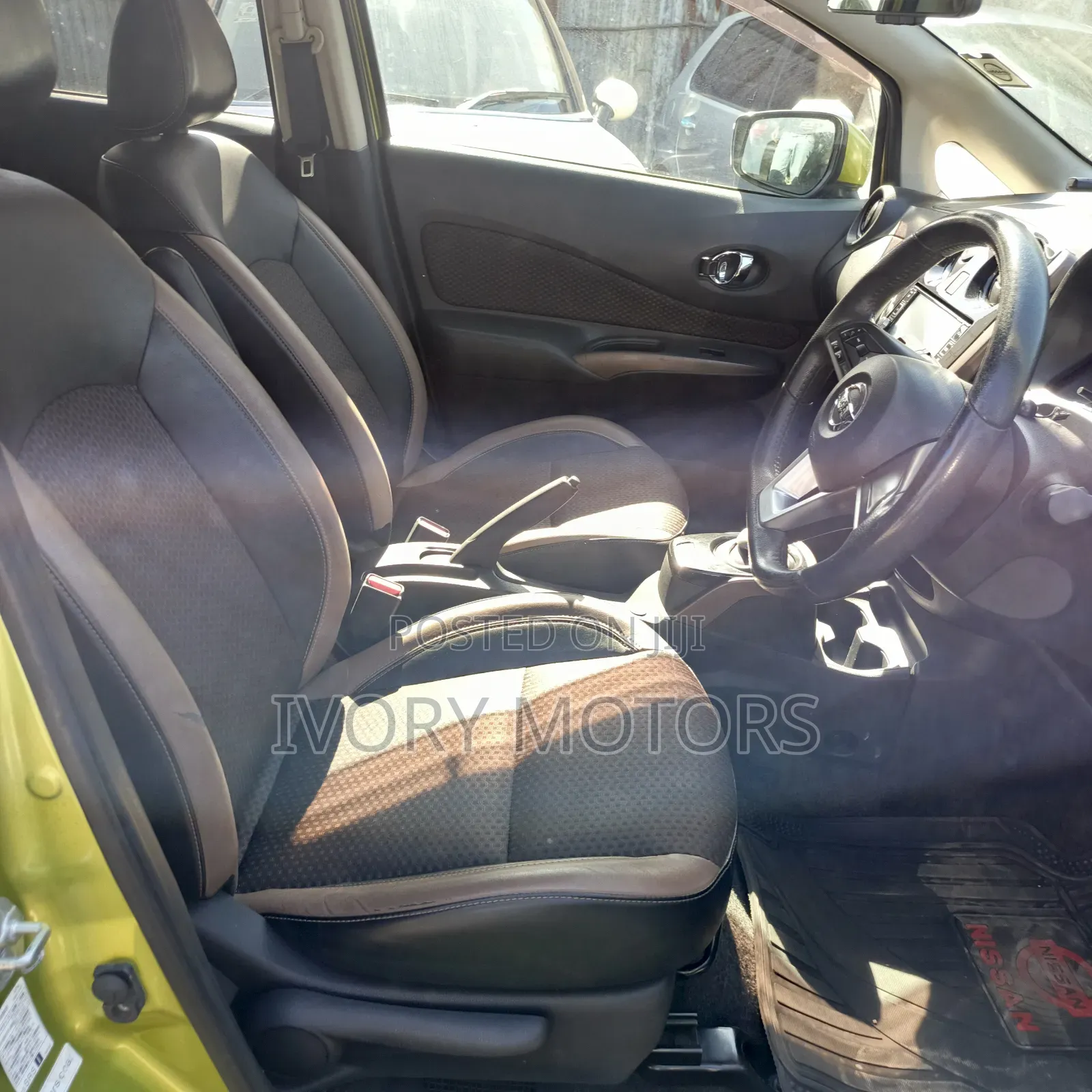 Nissan Note 2017 Green