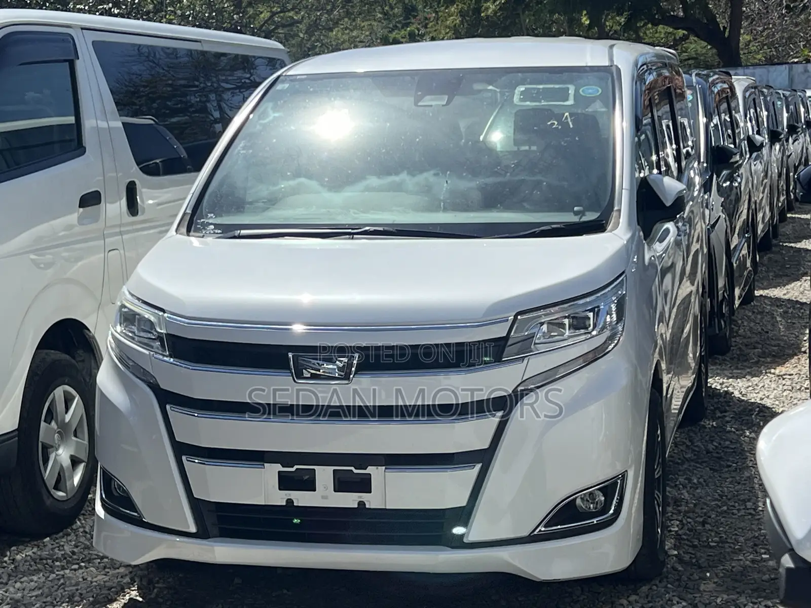 Toyota Noah 2019 White