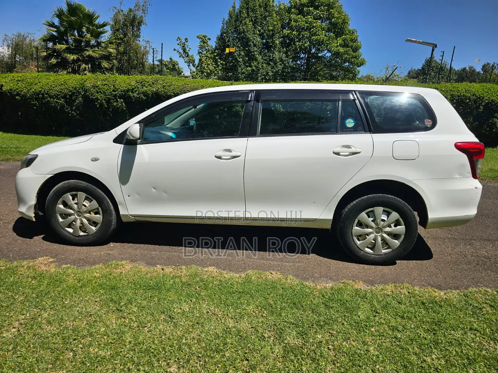 Toyota Corolla Fielder 2010 White