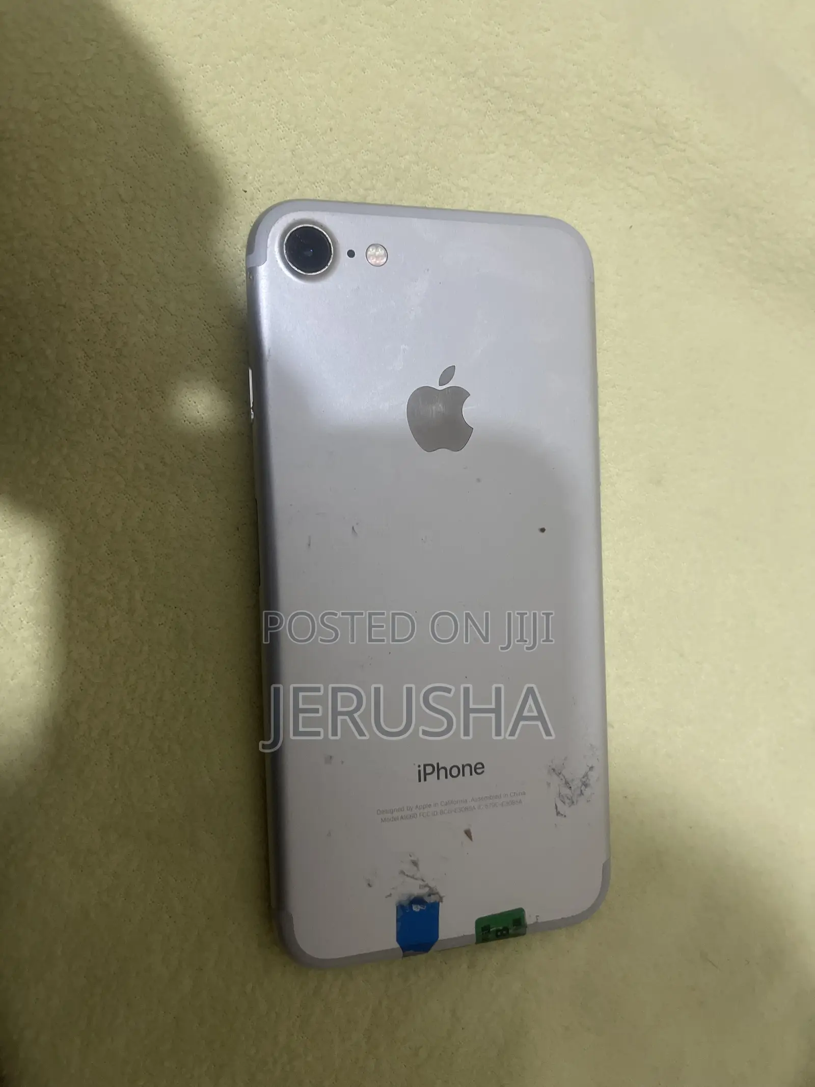 New Apple iPhone 7 32 GB Silver