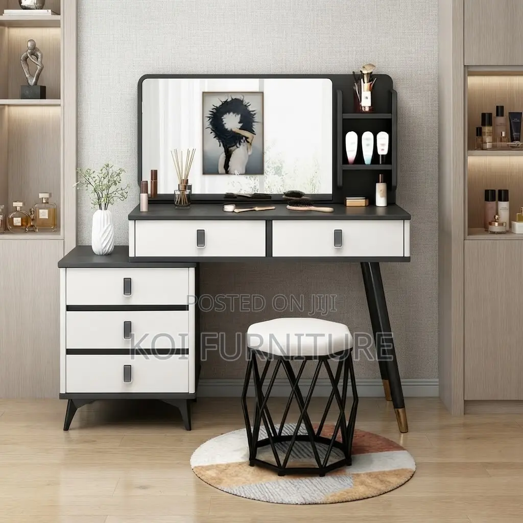 Dressers; White Modern Mirrored Dressing Room Vanity Sets